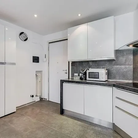 Domus In Apartment Rome