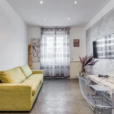 Apartment Domus In *